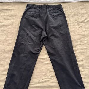 J.Crew Giant Fit Chinos (33x32)